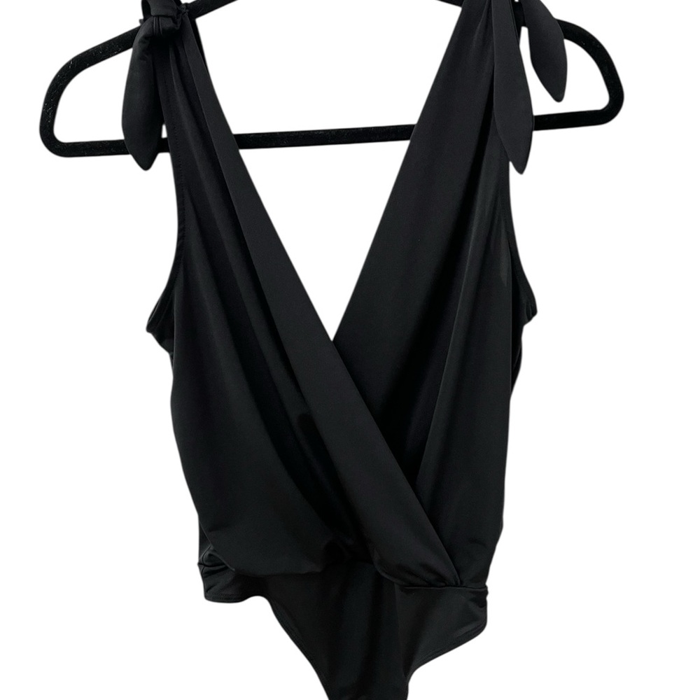 Express Black bodysuit with Elegant Straps